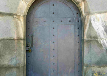 ciberseguridad - Newsbook - Tai Editorial - España