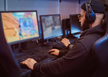 DMI - Vizzio - Newsbook - Acuerdo gaming - Tai Editorial España