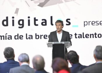 formación profesional dual - Newsbook- Digitales - Tai Editorial España