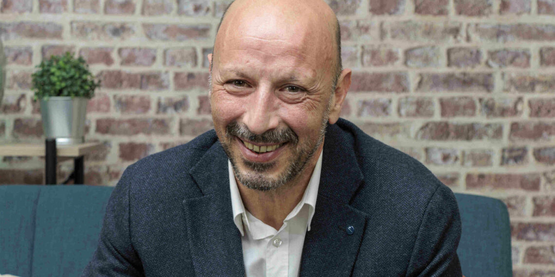 Fxxone - Newsbook - Tai Editorial - España