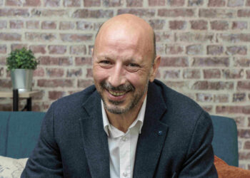 Fxxone - Newsbook - Tai Editorial - España