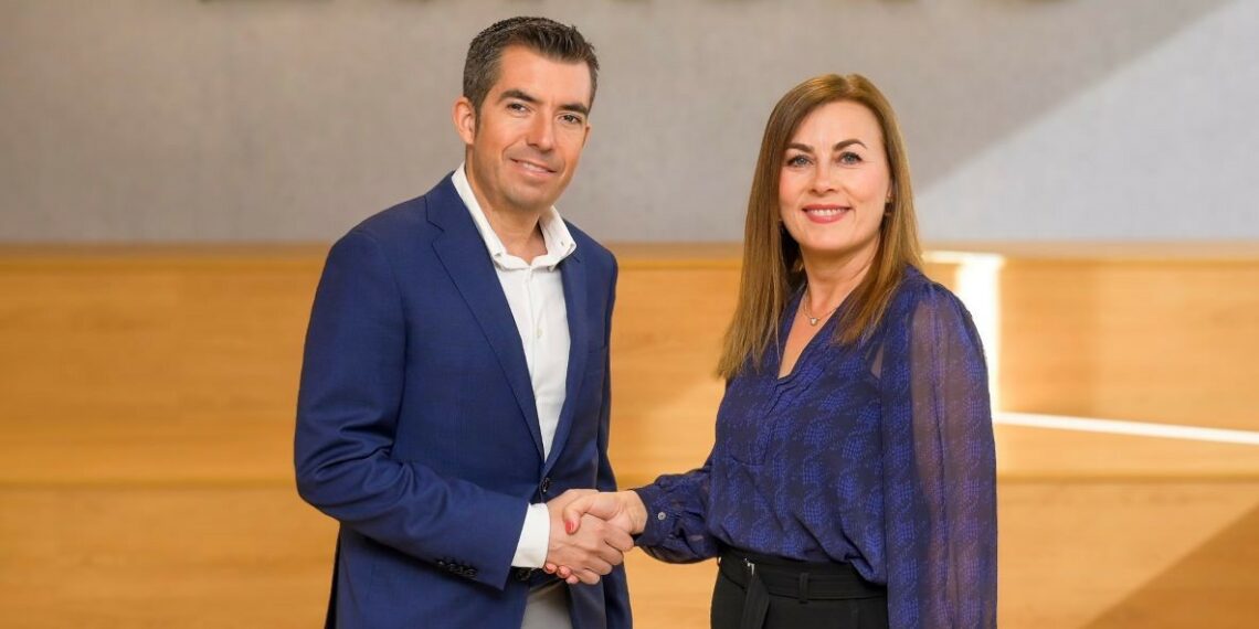 Lenovo - HSI - Newsbook - Alianza - Tai Editorial España