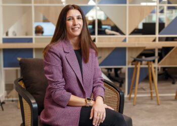 NetCom - Newsbook - V-Valley - Virginia Alonso - Tai Editorial España