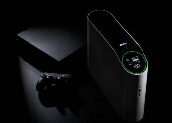 SAI para gaming - Newsbook - Schneider Electric - Tai Editorial España