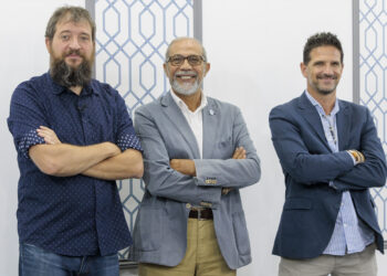 Cloud - Newsbook - Tai Editorial - España