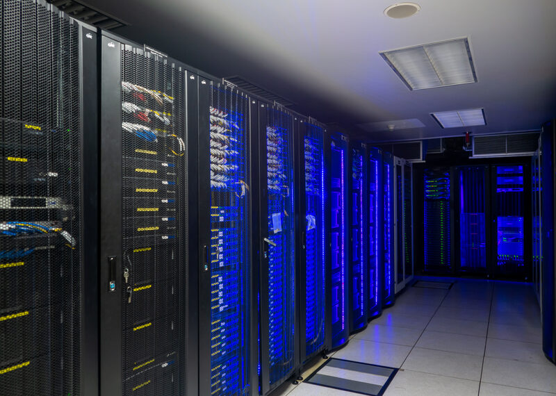 Mainframe - IA - Newsbook - Kyndryl - Tai Editorial España