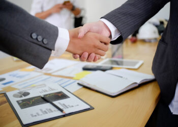 zoom Mitel - Newsbook - alianza - comunicacines - Tai Editorial España