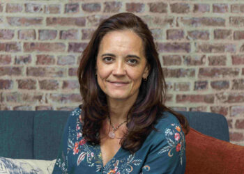 conectividad - Newsbook - Tai Editorial - España