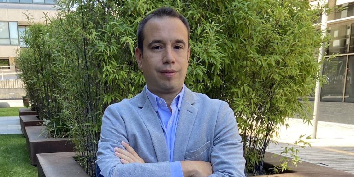 Eficiencia y ciberseguridad - Newsbook - Serval Networks - Tai Editorial España