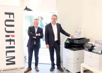 Fujifilm - Newsbook - impresoras oficina - Tai Editorial España