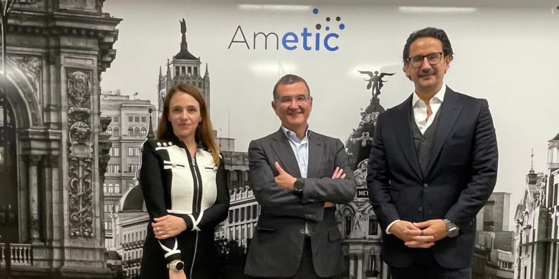 Francisco Hortigüela - Newsbook - Presidente de AMETIC - Tai Editorial -España -