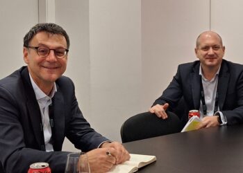 Simon Ewington, HPE: “Queremos que los partners aprovechen el enorme potencial de la IA”