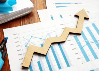 Gasto en tecnología -Newsbook - Gfk -NIQ - Barómetro Retail - Tai Editorial España