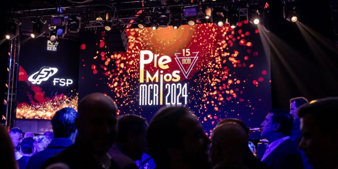 MCR -Newsbook - Premios - Tai Editorial España