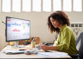 Philips -Newsbook - monitores - Tai Editorial España