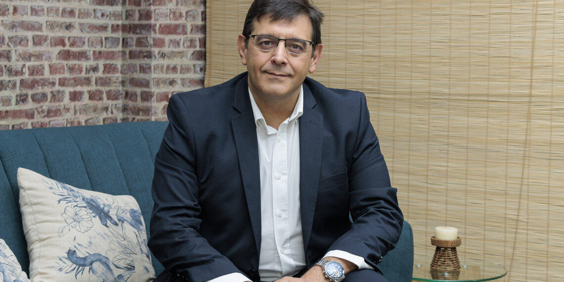 IA - Newsbook - Tai Editorial - España