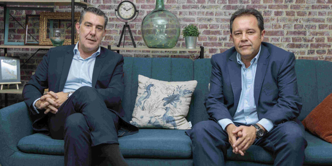 estrategia V-Valley - Newsbook - Tai Editorial - España