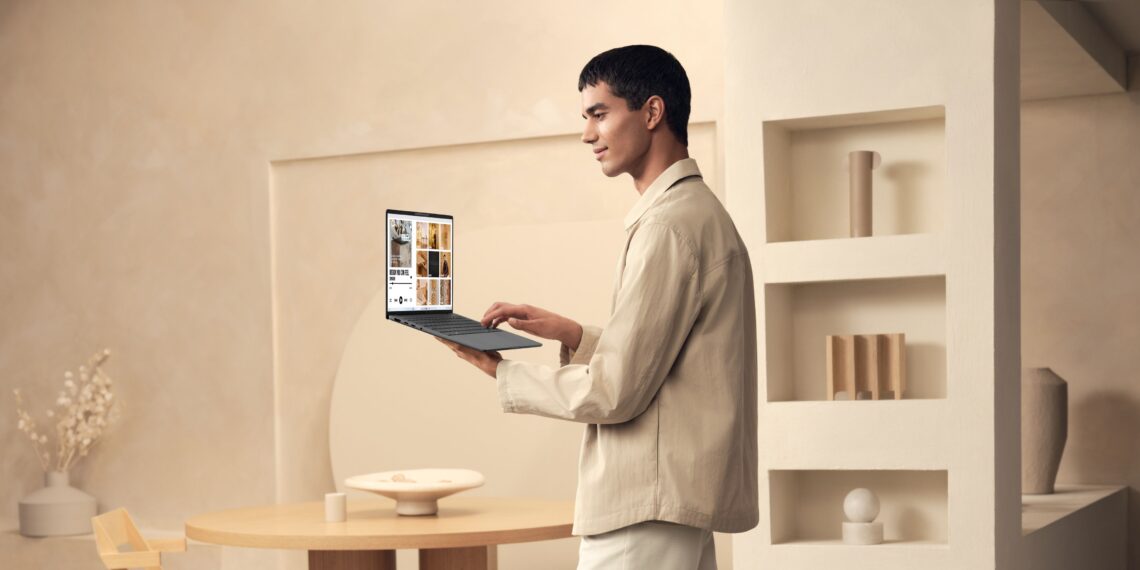 Asus - Zenbook 14- Newsbook - CES 2025 - Tai Editorial España