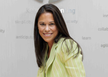 día de la mujer - Newsbook - Tai Editorial - España