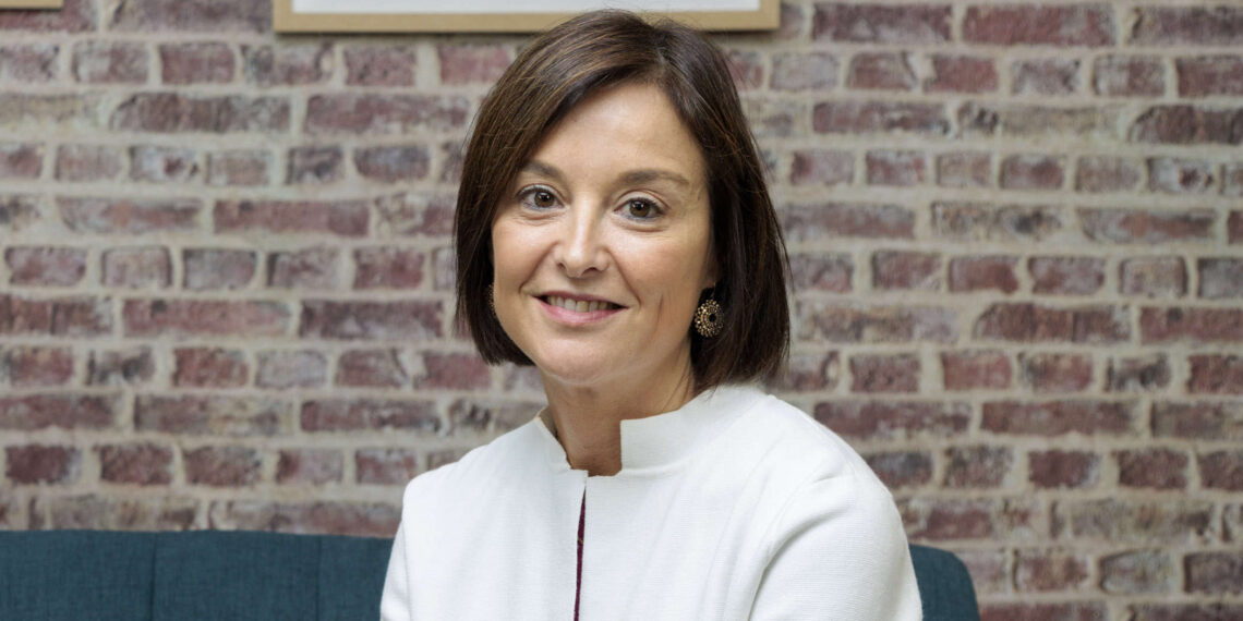 día de la mujer - Newsbook - Tai Editorial - España