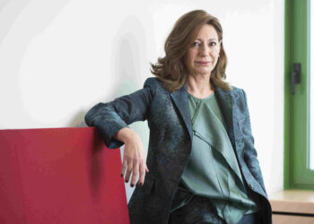 día de la mujer - Newsbook - Tai Editorial - España