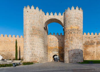 V-Valley Tech Summit -Newsbook - Ávila - Advanced Solutions - Tai Editorial España