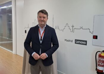 Lenovo- Newsbook - resultados 2024-2025 - Tai Editorial España