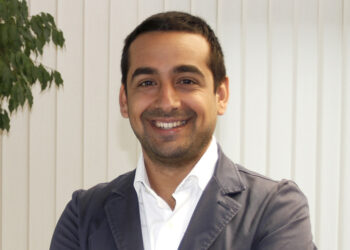 Snom -Newsbook- Opinión - Flavio Calzaretta - Tai Editorial España