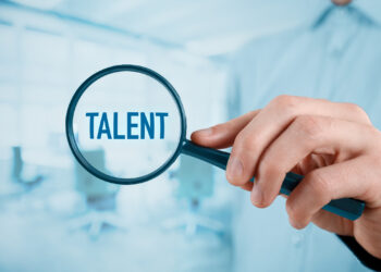 La formación, clave para paliar la escasez de talento en el canal TI