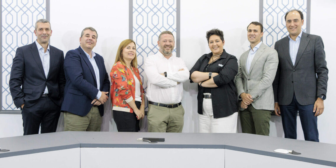 proveedores de servicio - Newsbook - Tai Editorial - España