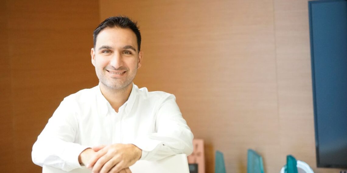 ESET -Newsbook- Home Security - All business Security - David Sanchez - Tai Editorial España