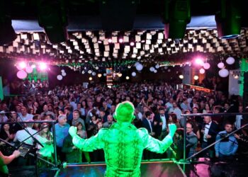 Arrow -Newsbook -fiesta anual 2025- Tai Editorial España