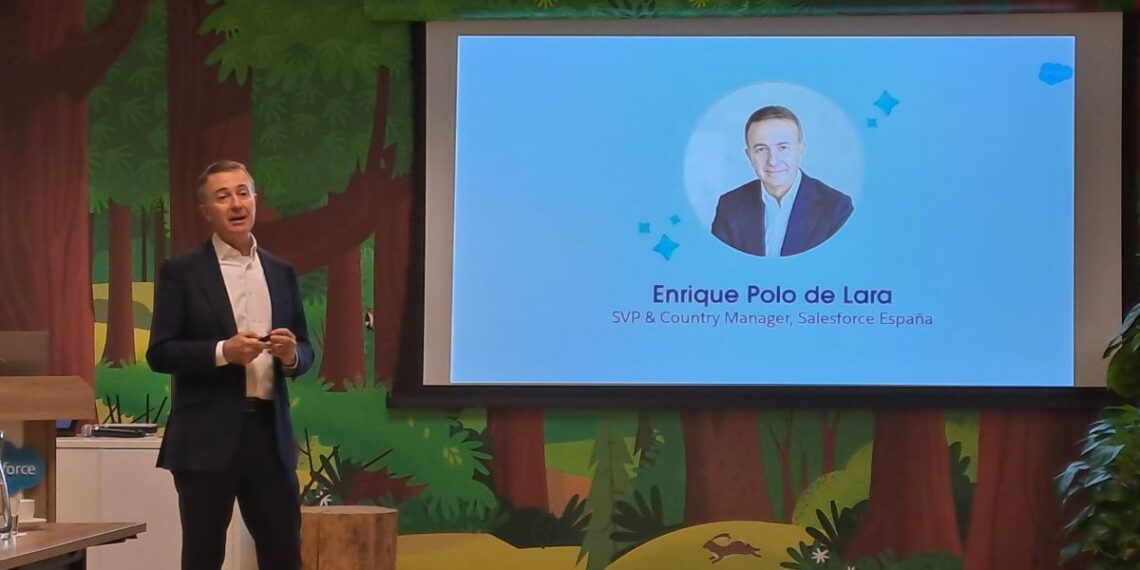 Salesforce- Newsbook - IA Agentica- novedades - Tai Editorial España