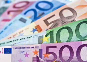 Ayudas - Kit Espacio de Datos - Newsbook - Red.es - Tai Editorial España