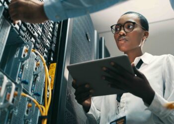 Cisco -Resiliente Infraestructure -Newsbook - Seguridad - Tecnología Obsoleta -Tai Editorial España