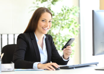 Gamma -Newsbook - My Centrex Mobile - Tai editorial España