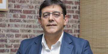 HP - Newsbook - Tai Editorial - España