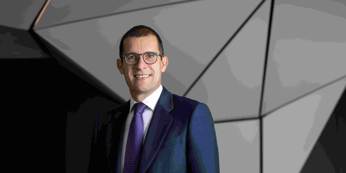 IBM - Newsbook - Tai Editorial - España