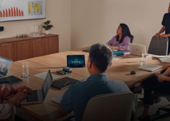 MCR -Poly -Newsbook -HP - Acuerdo - Tai Editorial España