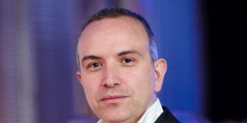 ReeVo - Hipasec - Newsbook -compra - Tai Editorial España