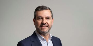 Econom - Newsbook - Reorganización - Tai Editorial España