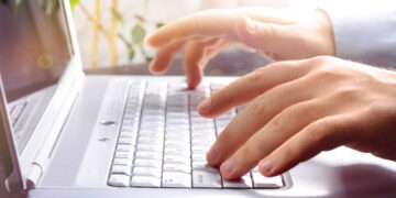 Engenius- EPC -Newsbook - gestión de red - Tai Editorial España