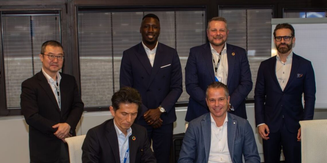 Epson- DLL- Newsbook - leasing - Tai Editorial España