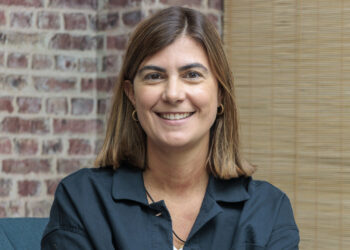 Mujeres TIC - Newsbook - Tai Editorial - España