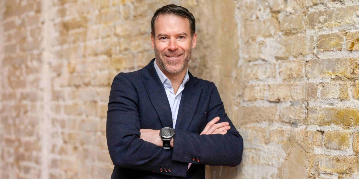 Palo Alto - Newsbook - Tai Editorial - España