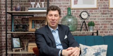 Armis - Newsbook - canal - Alex Rocha - TAi Editorial España