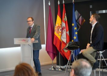 INCIBE - CONETIC - Newsbook- Estudio Ciberseguridad - Tai Editorial España