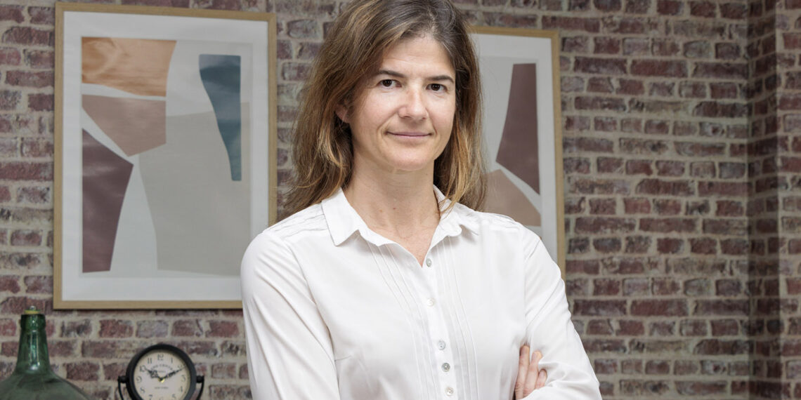 Mujeres TIC - Newsbook - Tai Editorial - España