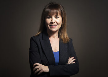 Mujeres TIC - Newsbook - Tai Editorial - España