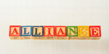 Nutanix- Newsbook- Rapidfort- Kubernetes - alianza Tai Editorial - España